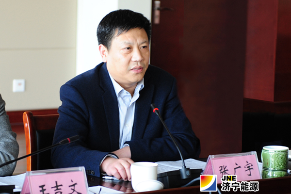 张广宇在济矿集团一季度生产经营调度会上强调：要攻坚克难，逆势扬帆，打好渡危求进的攻坚战持久战