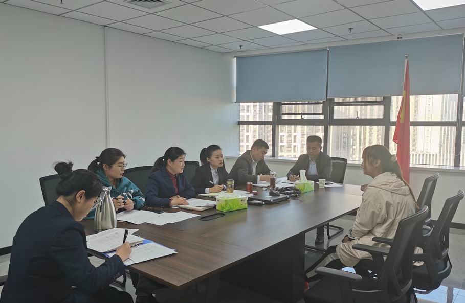 圆中园公司：美豪酒店招聘会圆满举办（王震） (1).jpg