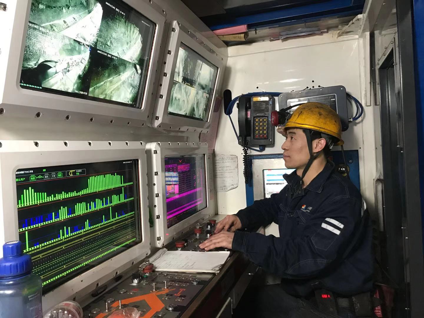 1608462126360492.jpg 2020年12月19日,运河煤矿人才培养 为企业发展注入新活力(单贝) (2).jpg