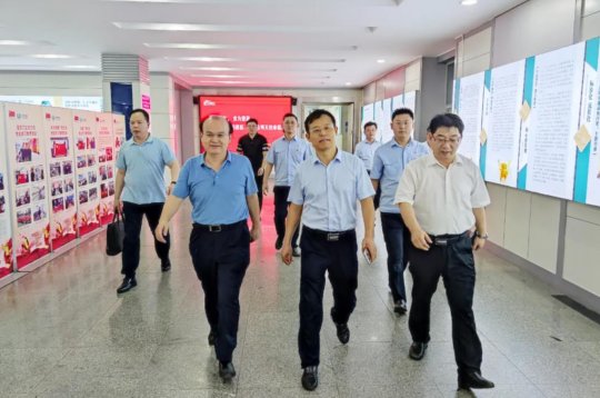 辛广龙到运河煤矿开展安全检查