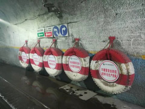 朱家峁煤矿：自制防撞缓冲装置安全效果好