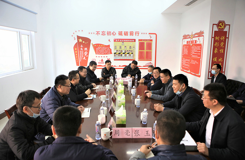 阳城煤电：义桥煤矿与阳城煤矿开展对标交流活动 (1).JPG