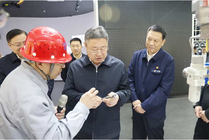 1644995496726238.png 微信截图_20220216150901.png