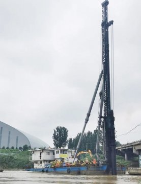 项目攻坚丨白马河航道扩建工程钢管桩施工完成
