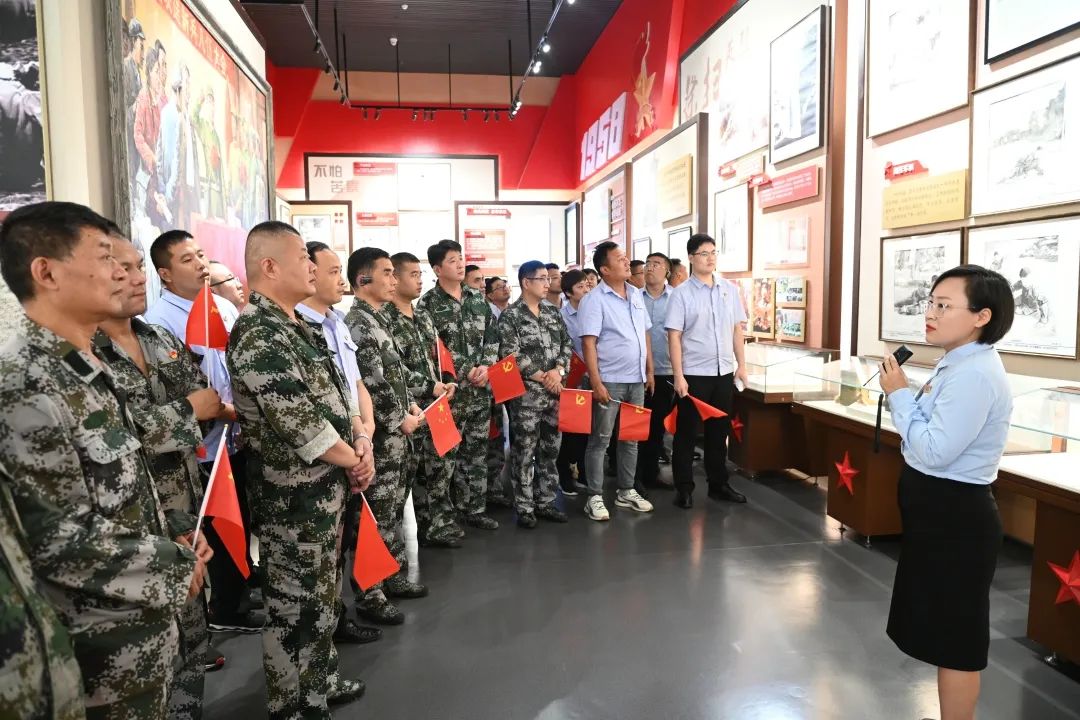 1695863152748279.jpg 640.jpg