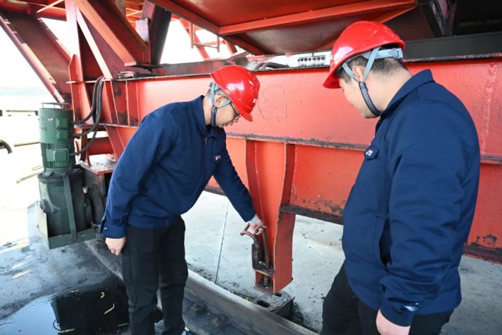 应对寒潮有实招！跃进港以“四有”举措落实“四防”要求