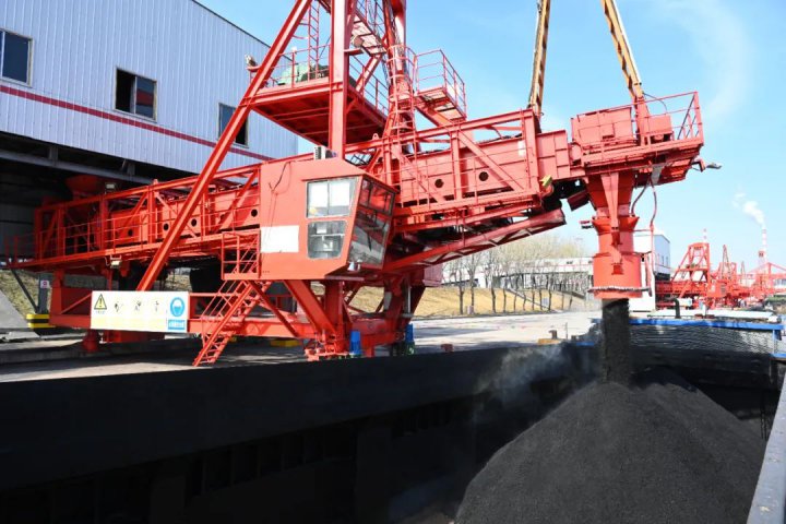 精益化管理提升系列报道[89]丨“破困创新”跃进港蹚出自主维修新路子