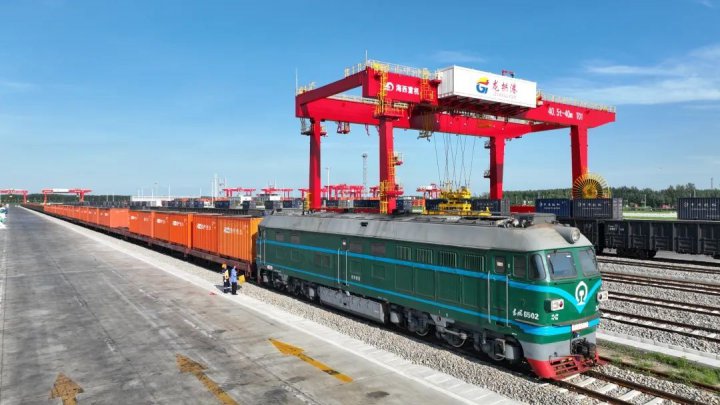 济宁港航“橙色风暴”首次登陆铁路网