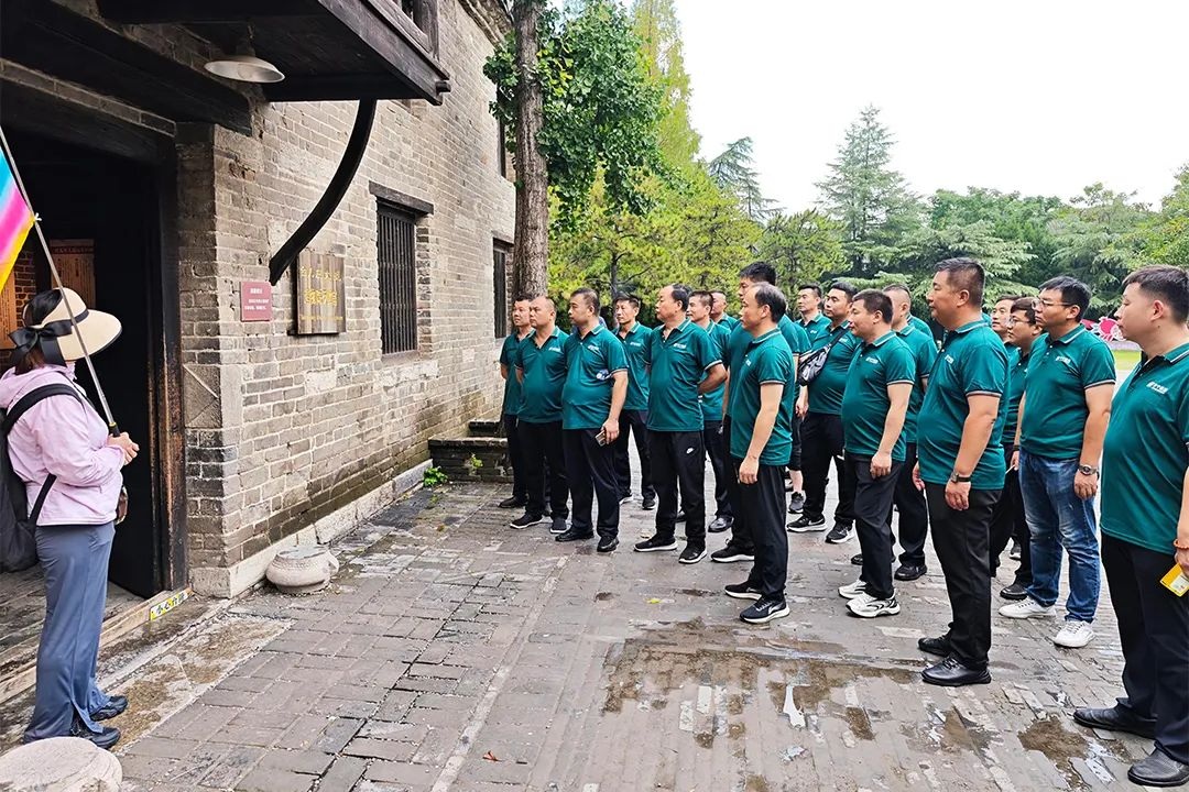 1756197424123836.jpg 13.jpg