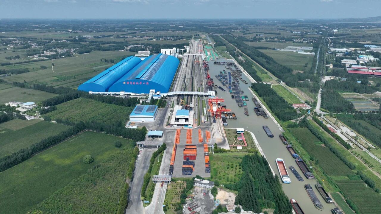 1761532718627317.jpg 4c48317a47db98aaff276bd55dc4edb2.jpg