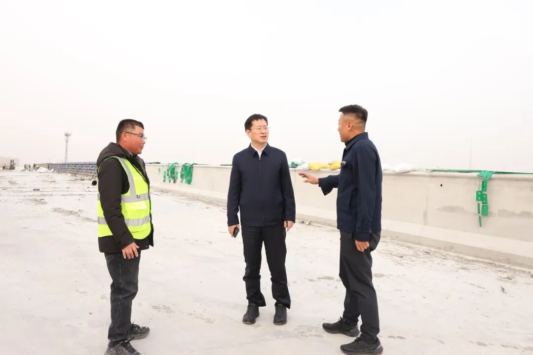 1764551394137366.jpg 02.jpg