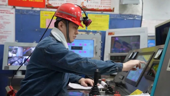 勤廉典型丨高峻：守规于心笃行，秉廉尽责护航